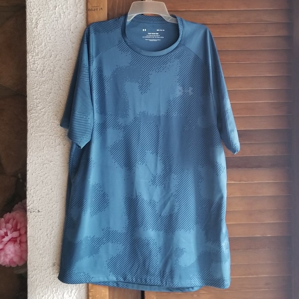 Under Armour tech tee